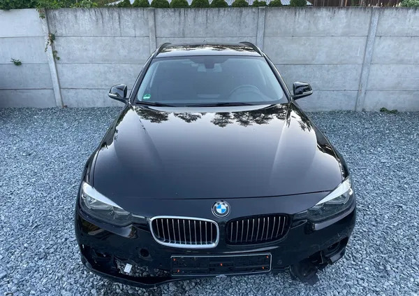 bmw seria 3 łódzkie BMW Seria 3 cena 35500 przebieg: 140000, rok produkcji 2015 z Łomianki